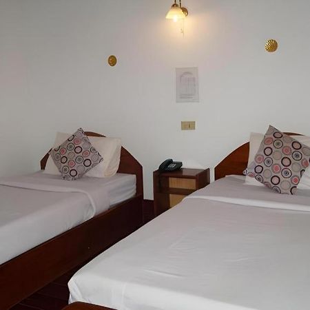 Champa Residence Hotel Pakse Exterior photo